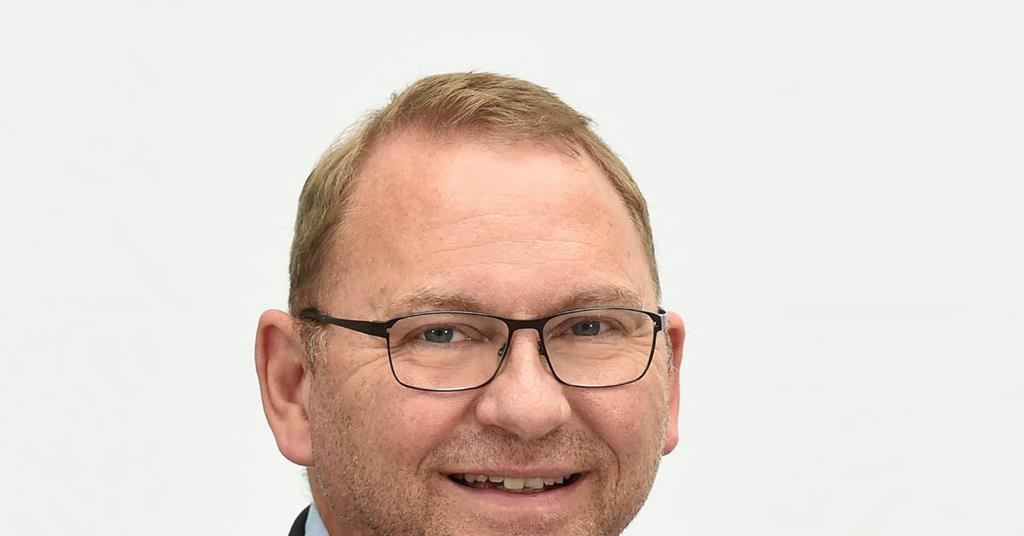 German unions push employers to back mandatory workplace pensions