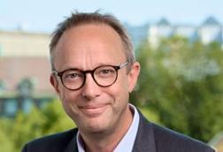 Pål Bergström at AP7