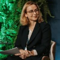 Sophie Haas at FRR
