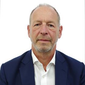 Simon Chisholm at Aon