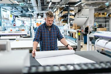 worker in a printing house PGB