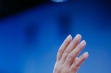hand up vote