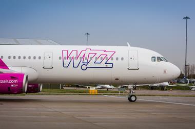 wizz airplane