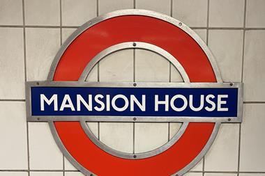 mansion house tube sign