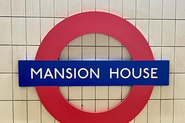 mansion house tube sign