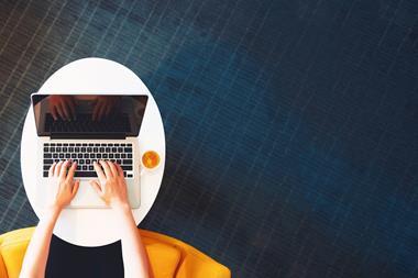 bnp-paribas-asset-management-podcast-computer