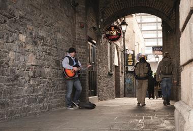 Dublin Ireland busker