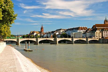 middle bridge basel switzerland