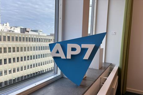 AP7 logo