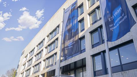 aegon building + 175 years flags