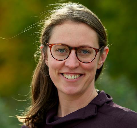Gina Hanrahan Headshot